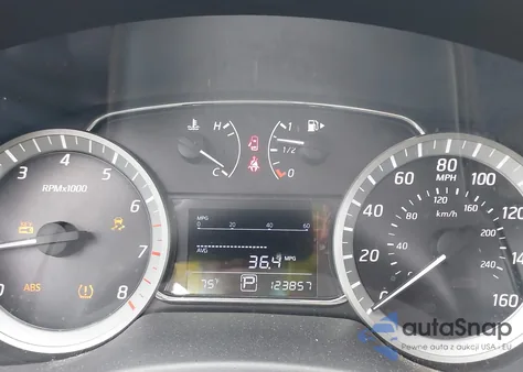 2014 Nissan Sentra Sl z USA, uszkodzony, nr VIN 3N1AB7AP4EY320750